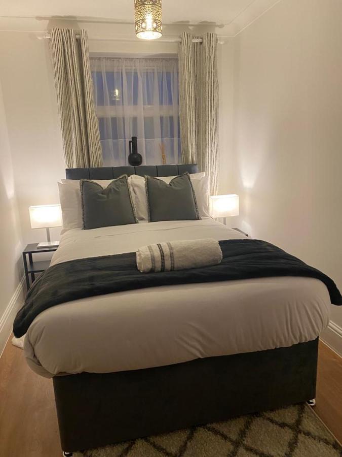 Acacia Villa Dunstable Eksteriør bilde